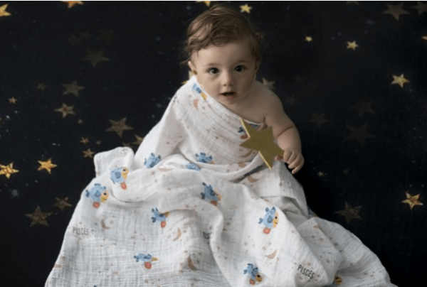 Momeasy Horoscope Müslin Örtü - Balık Burcu