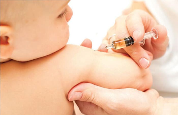 15 Aylık Bebek Aşıları
