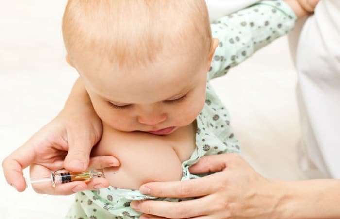 6 Aylık Bebek Aşıları